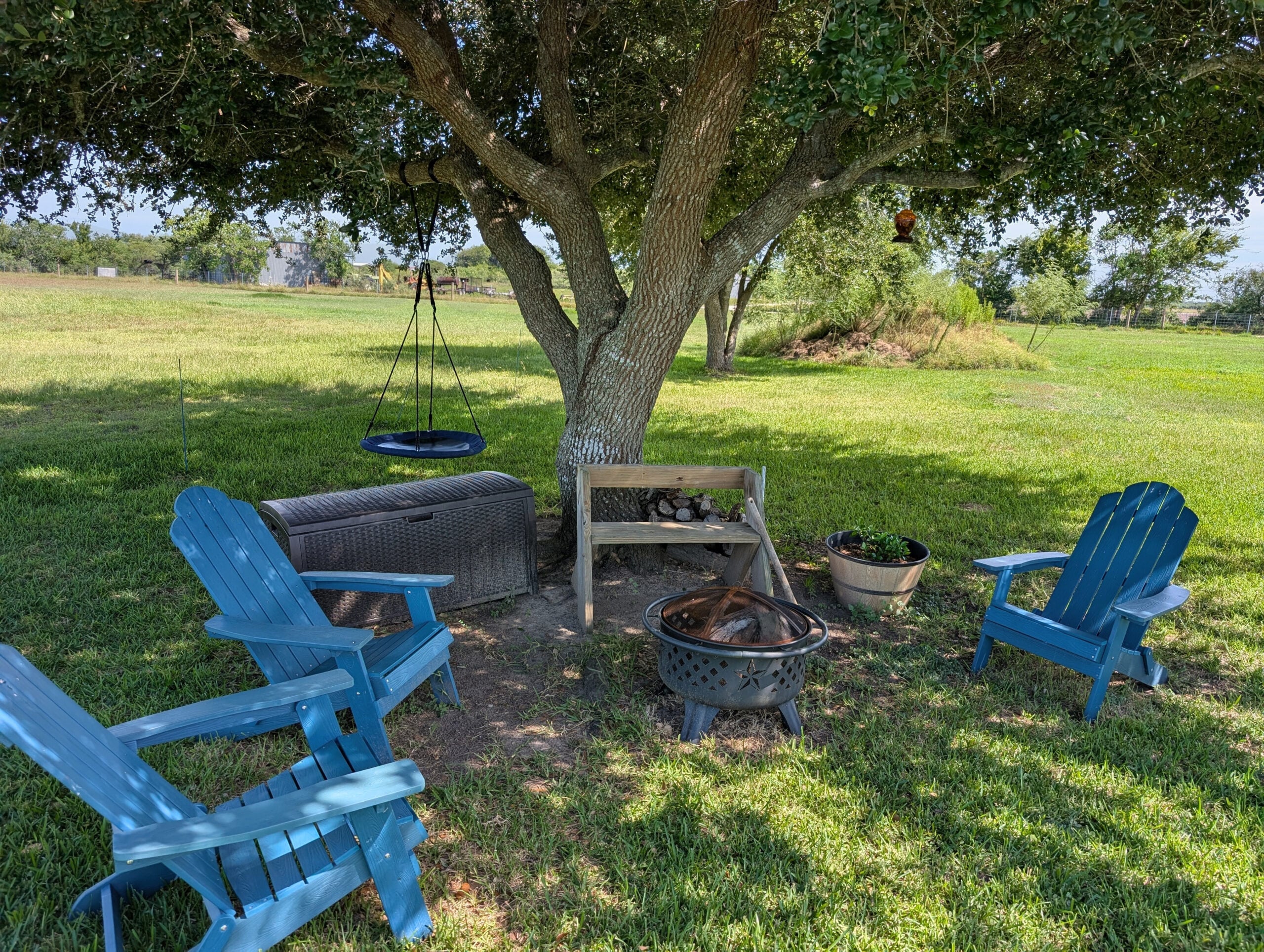Image of Simple Stay's outdoor firepit seating area